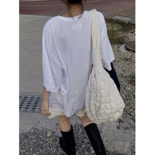 キルティング ビッグショルダーバッグ ホワイト 白 大容量 海外通販 男女兼用